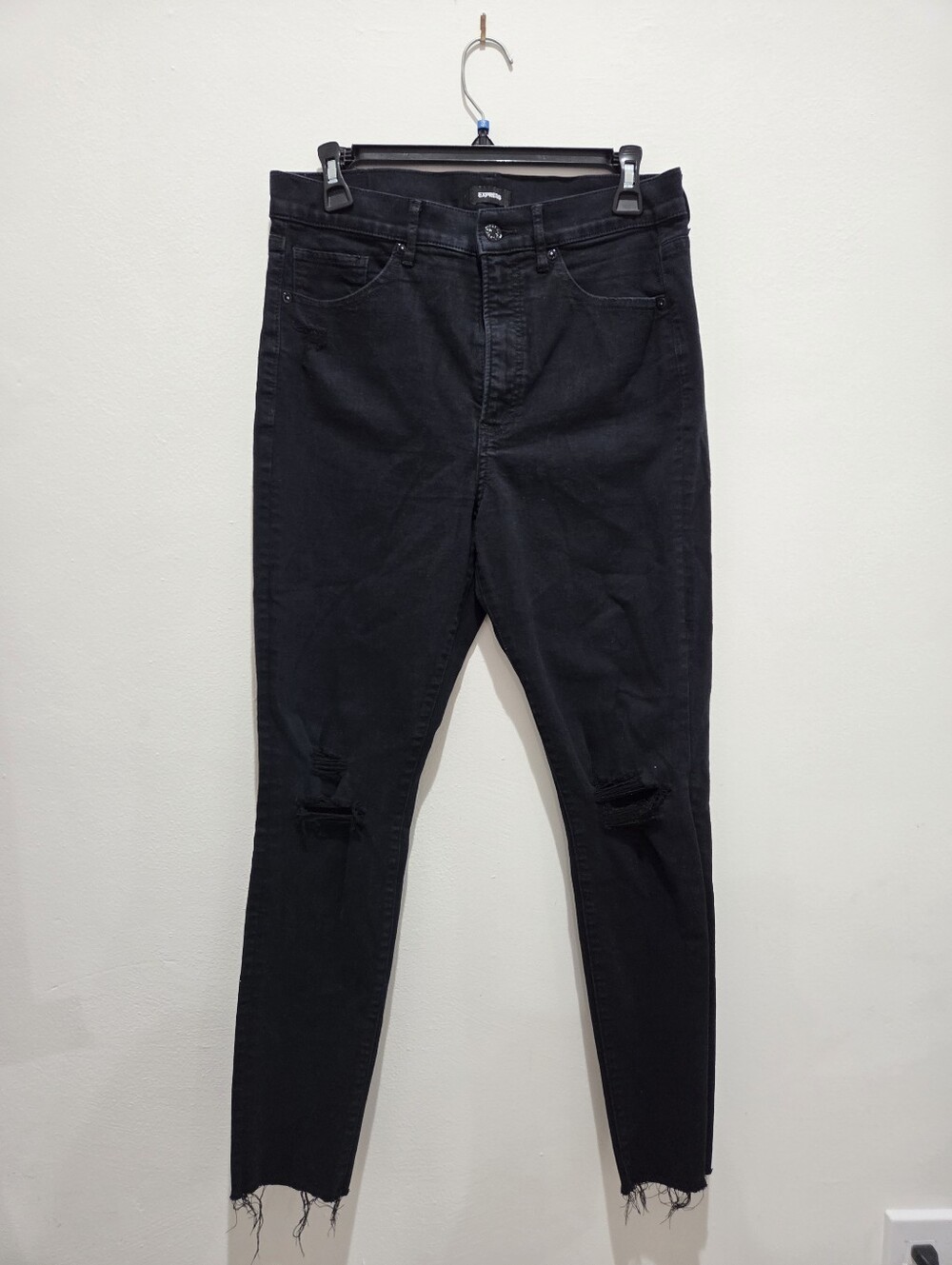 Express Skinny High Rise BlackJeans Women Size 10R Stretch Distressed Frayed Hem